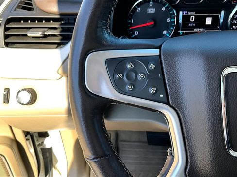 Used 2020 GMC Yukon SLT w/ Premium Edition image 23