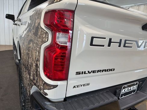 New 2026 Chevrolet Silverado 1500 Custom Trail Boss AWD/4WD image 15