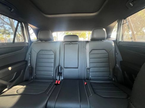 New 2026 Volkswagen Atlas Cross Sport SEL R-Line AWD/4WD image 13