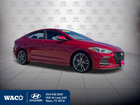 Used 2018 Hyundai Elantra Sport image 12