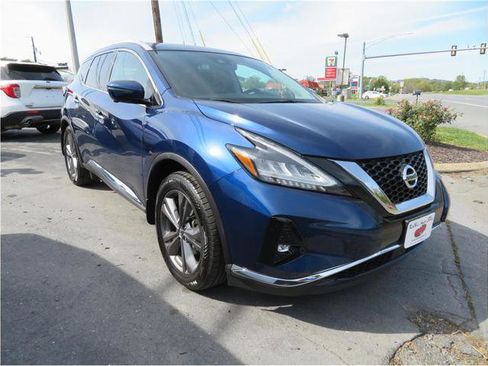 Used 2021 Nissan Murano Platinum w/ Cargo Package image 1