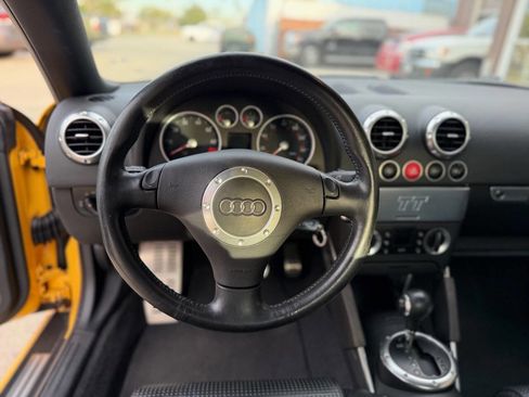 Used 2004 Audi TT 1.8T image 16