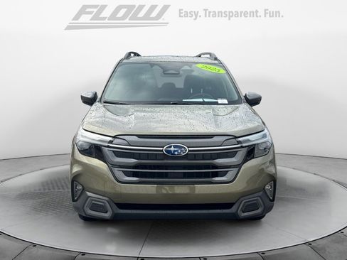 Used 2025 Subaru Forester Limited w/ Protection Package image 3