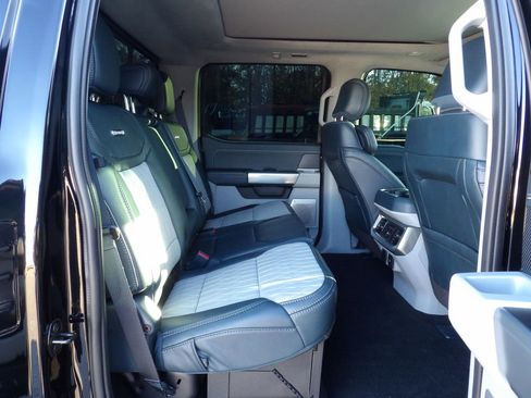 Used 2023 Ford F250 Limited w/ FX4 Off-Road Package image 43