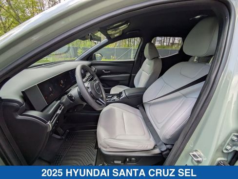 Used 2025 Hyundai Santa Cruz SEL AWD/4WD image 26