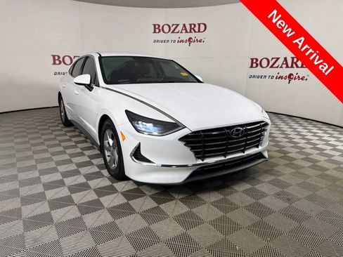 Used 2022 Hyundai Sonata SE w/ Cargo Package FWD image 1