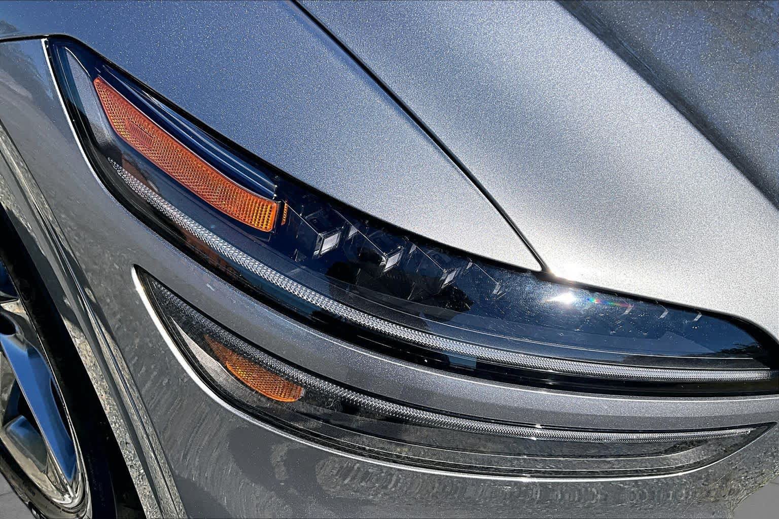 Used 2026 Genesis GV70 2.5T AWD/4WD image 28