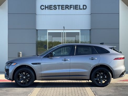Used 2026 Jaguar F-PACE R-Dynamic S AWD/4WD image 6