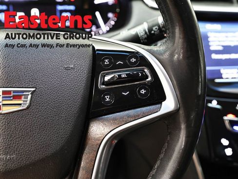 Used 2018 Cadillac XTS Luxury image 16