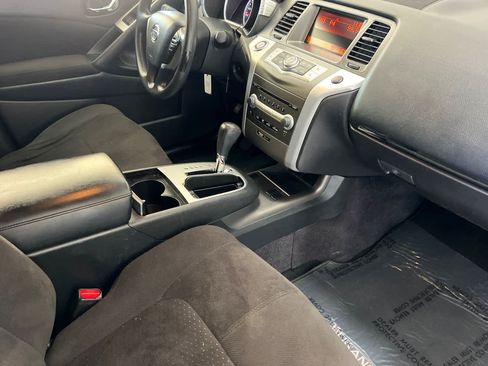Used 2014 Nissan Murano S FWD image 16