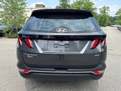 Used 2024 Hyundai Tucson SE AWD/4WD image 16