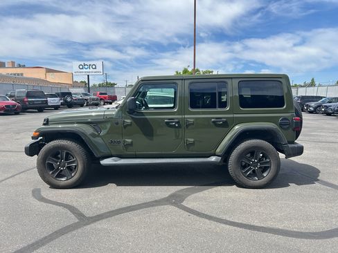 Used 2021 Jeep Wrangler Unlimited Sahara AWD/4WD image 4