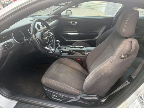 Used 2018 Ford Mustang GT image 14