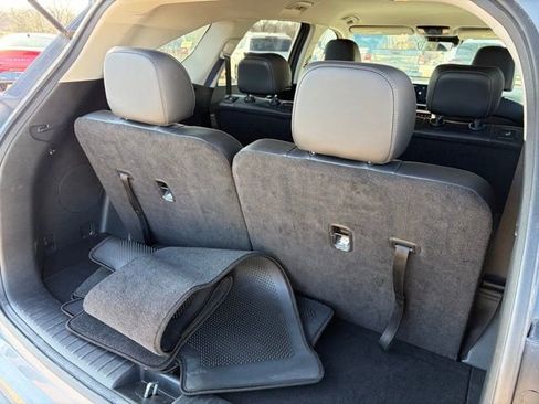 Used 2024 Kia Sorento S image 20