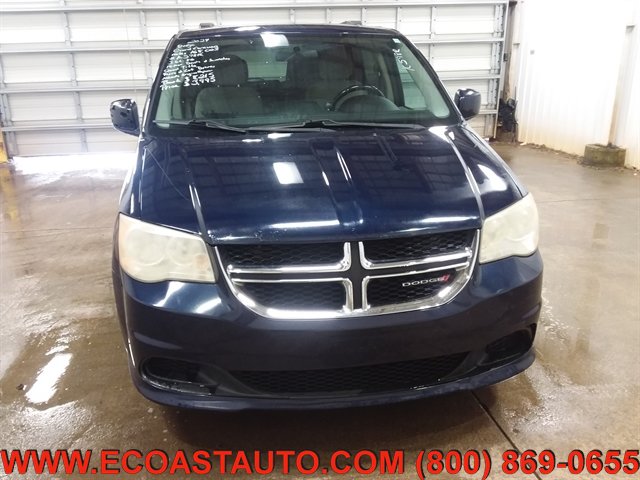Used 2014 Dodge Grand Caravan SXT w/ Rear Park Assist Package FWD image 7