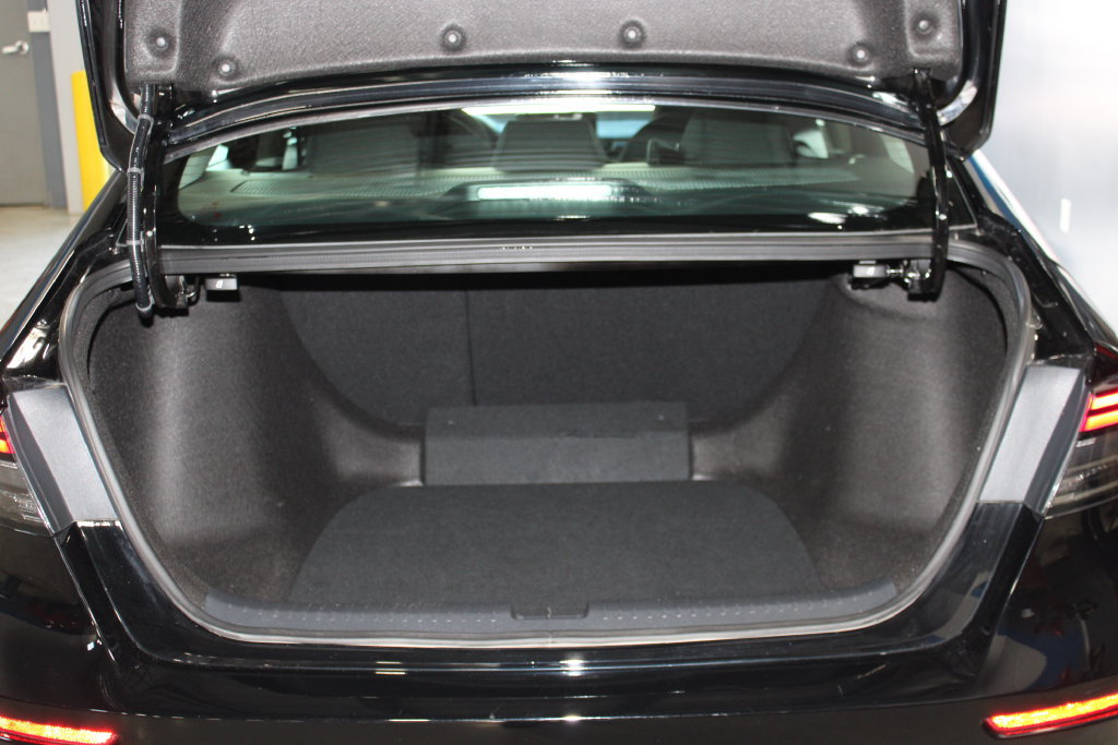 Used 2024 Honda Accord EX image 26