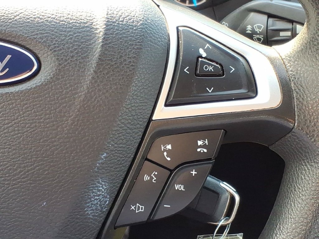 Used 2014 Ford Fusion SE FWD image 22