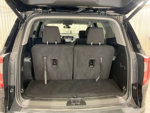 Used 2023 GMC Acadia AT4 w/ Trailering Package AWD/4WD image 25