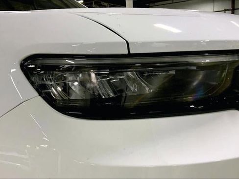 New 2025 Jeep Grand Cherokee Limited w/ Luxury Tech Group II image 54