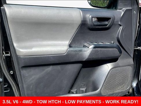 Used 2022 Toyota Tacoma SR AWD/4WD image 20