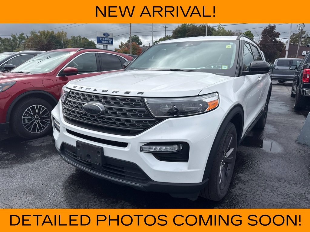 Used 2023 Ford Explorer XLT w/ Equipment Group 202A AWD/4WD image 1