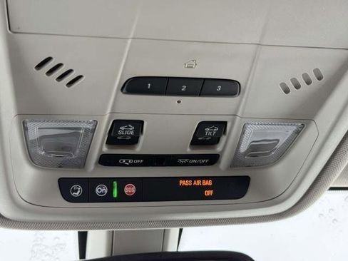 Used 2018 Buick Regal Preferred w/ Driver Confidence Package #1 image 32