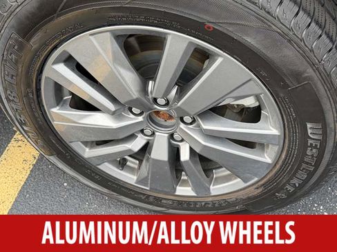 Used 2025 Nissan Pathfinder SV AWD/4WD image 7