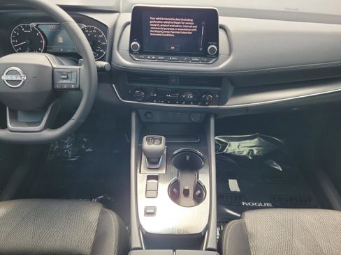 New 2026 Nissan Rogue SV w/ Cold Weather Package image 17