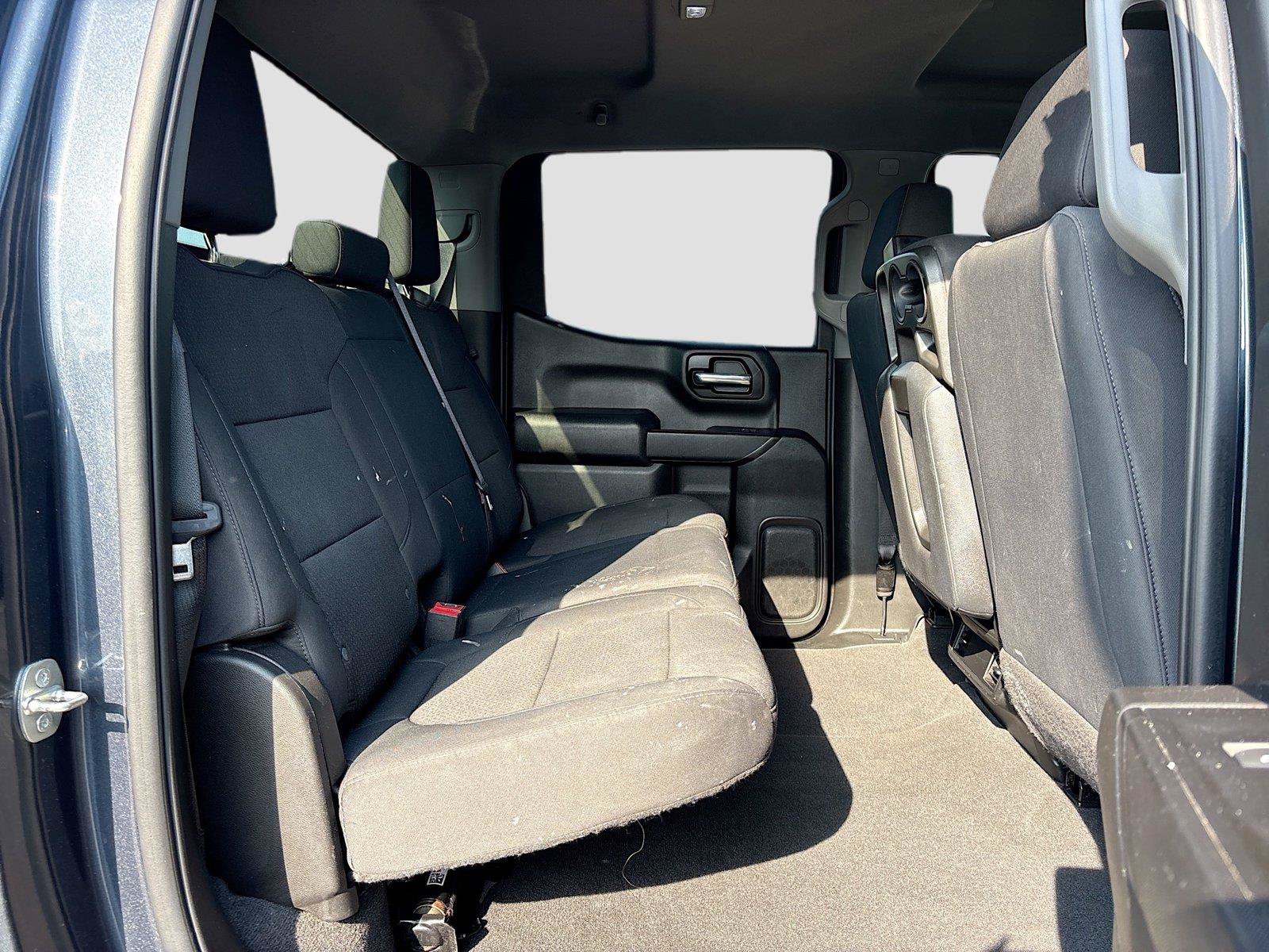 Used 2022 Chevrolet Silverado 1500 Custom AWD/4WD image 25