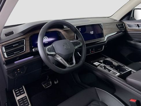 New 2026 Volkswagen Atlas SEL Premium R-Line AWD/4WD image 9