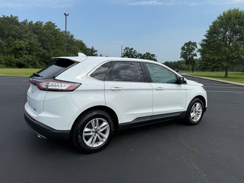 Used 2018 Ford Edge SEL FWD image 8