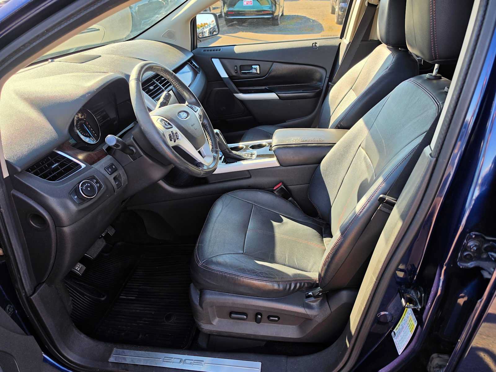 Used 2011 Ford Edge Limited w/ 302A Rapid Spec Order Code FWD image 23