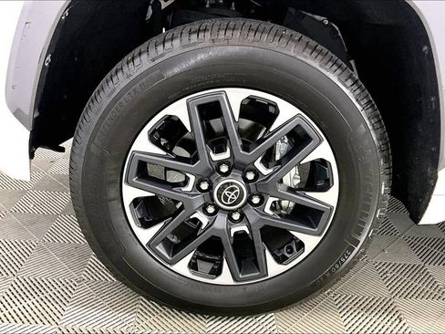 Used 2023 Toyota Tundra Limited RWD image 7