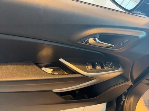 New 2026 Chevrolet Trax LS w/ LS Convenience Package FWD image 16