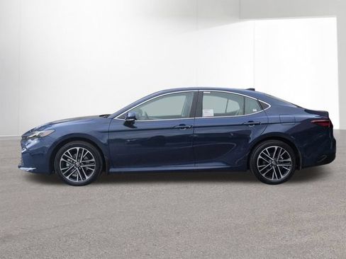 New 2026 Toyota Camry XLE AWD/4WD image 9