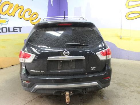 Used 2014 Nissan Pathfinder Platinum AWD/4WD image 7