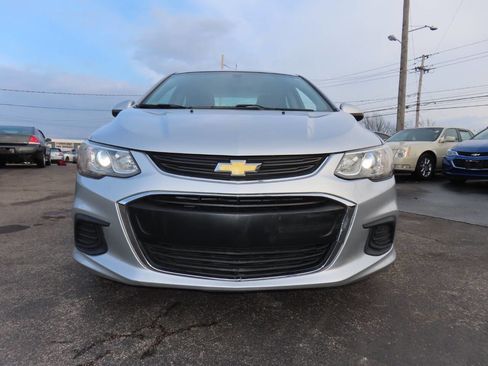 Used 2017 Chevrolet Sonic LT image 5