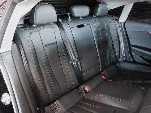 Used 2023 Audi A5 2.0T Premium image 8