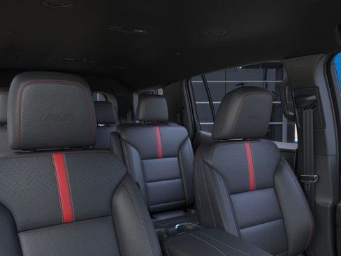 New 2026 Chevrolet Traverse RS image 24