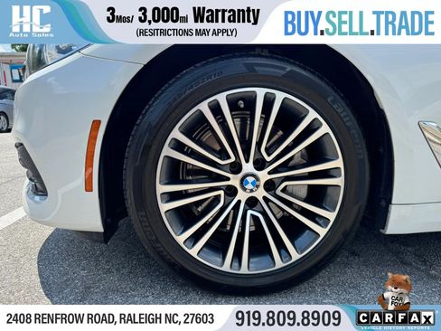Used 2018 BMW 530i RWD image 10