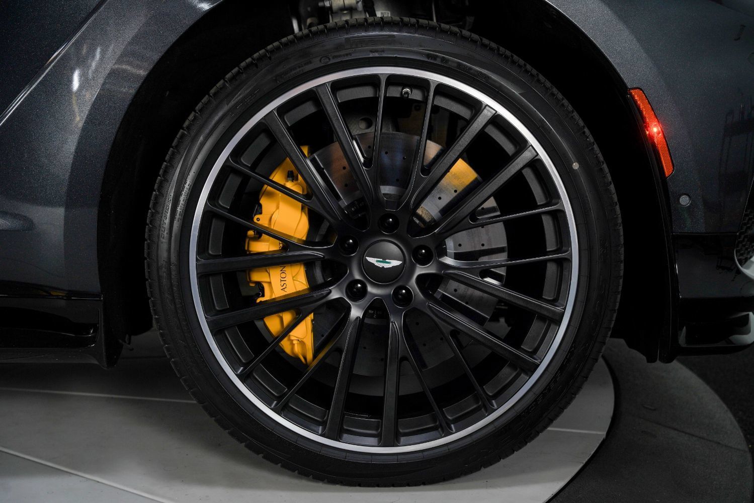 Used 2023 Aston Martin DBX 707 AWD/4WD image 27