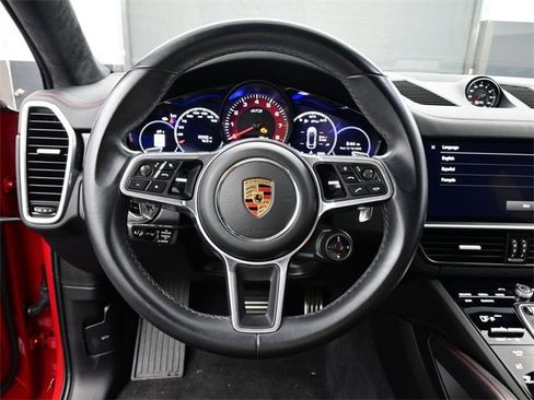 Used 2023 Porsche Cayenne GTS w/ Assistance Package image 8