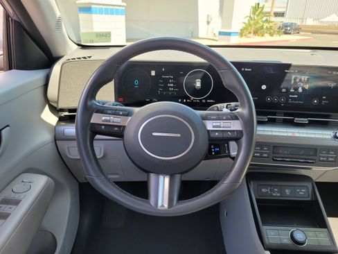 Used 2024 Hyundai Kona SEL FWD image 16