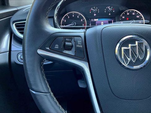 Used 2022 Buick Encore Preferred w/ Safety Package image 19