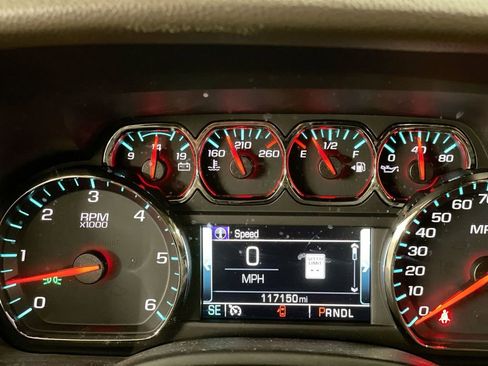 Used 2018 Chevrolet Tahoe Premier image 12