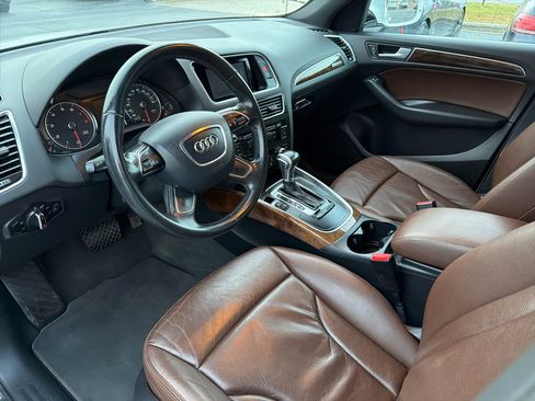 Used 2017 Audi Q5 2.0T Premium image 11