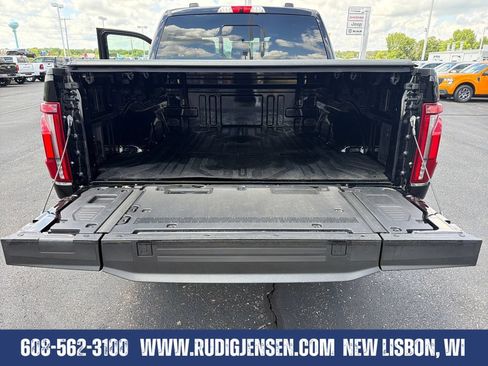 Used 2025 Ford F150 Platinum AWD/4WD image 22