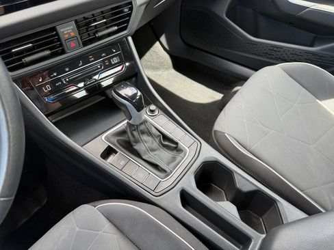 Used 2025 Volkswagen Jetta Sport FWD image 18