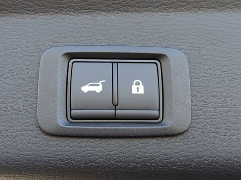 New 2026 Mitsubishi Outlander SEL FWD image 13