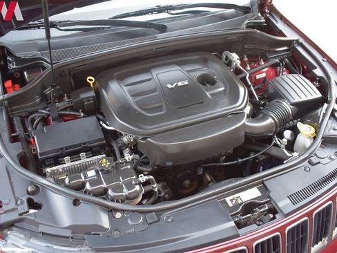 Used 2016 Jeep Grand Cherokee Laredo w/ Quick Order Package 23E image 28